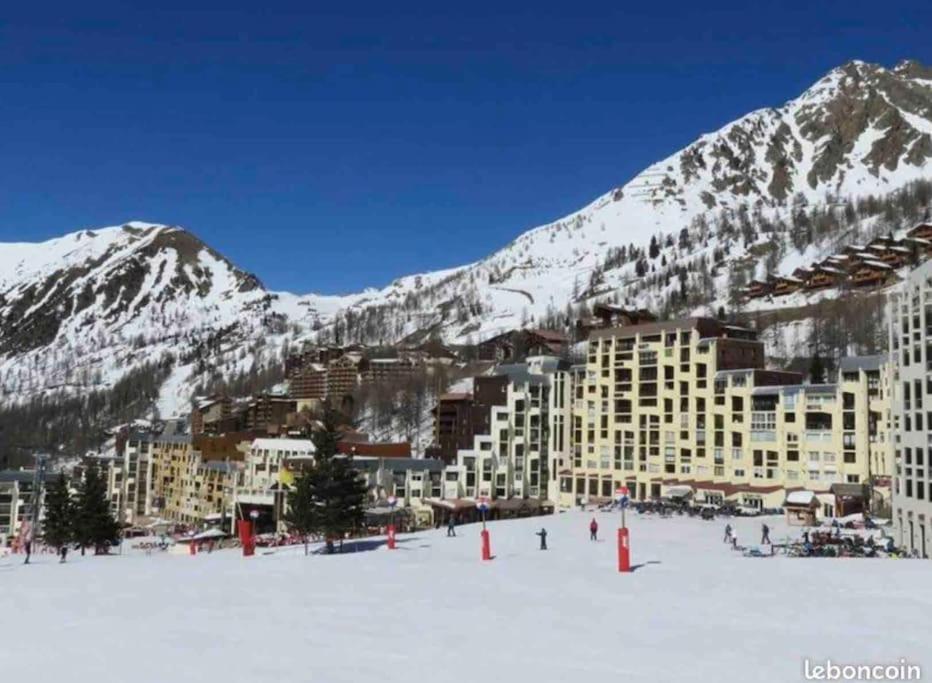 Les Terrasses D B Avec Parking Couvert Inclus Proche Des Pistes Et De La Galerie, Recente Apartment